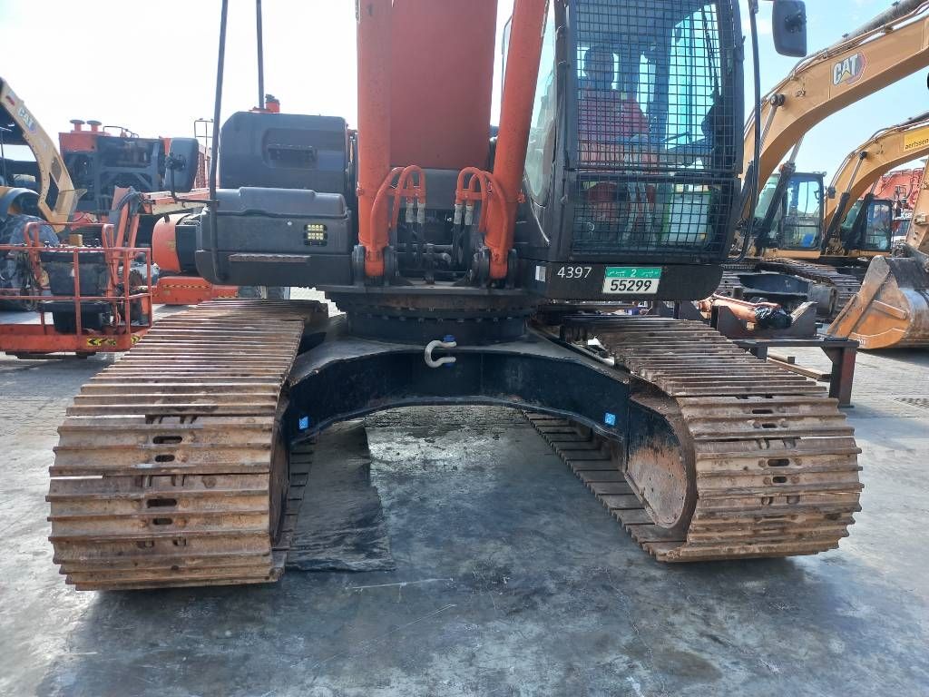 Hitachi ZX350H-5G (Abu Dhabi)