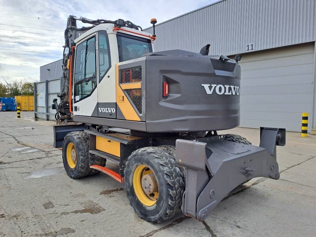 Volvo EWR150E + Engcon Rototilt
