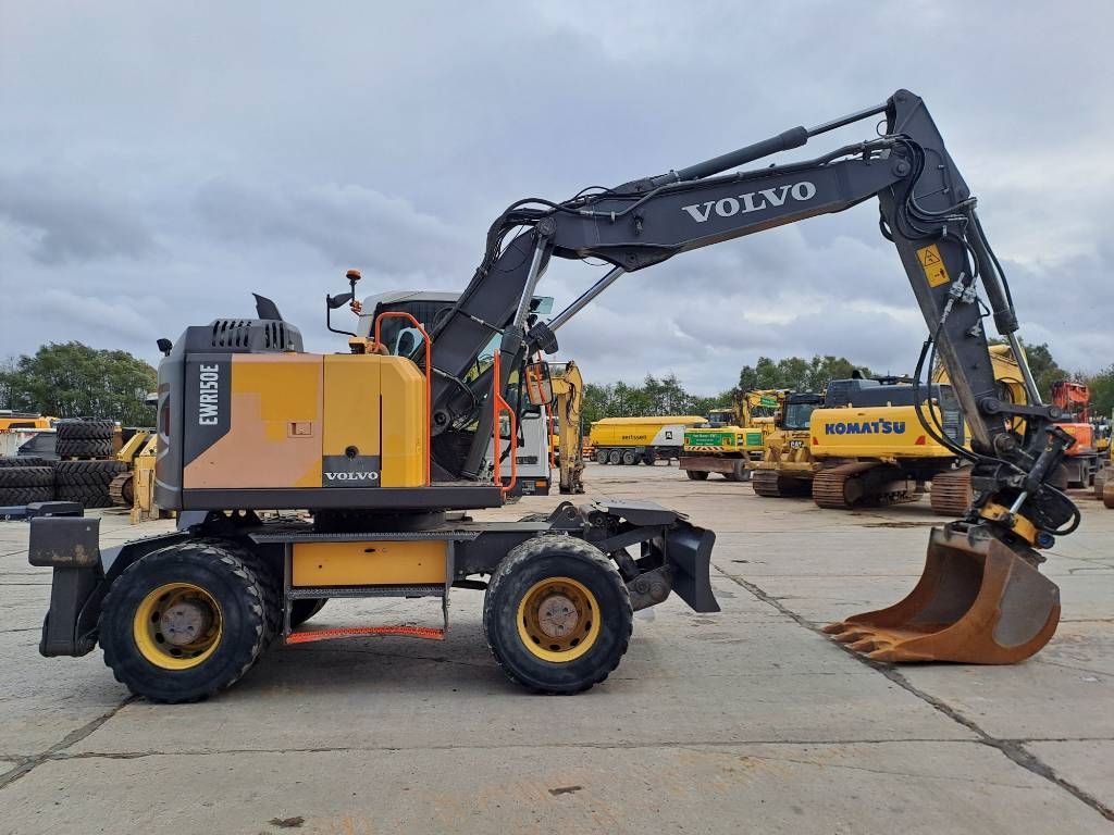 Volvo EWR150E + Engcon Rototilt