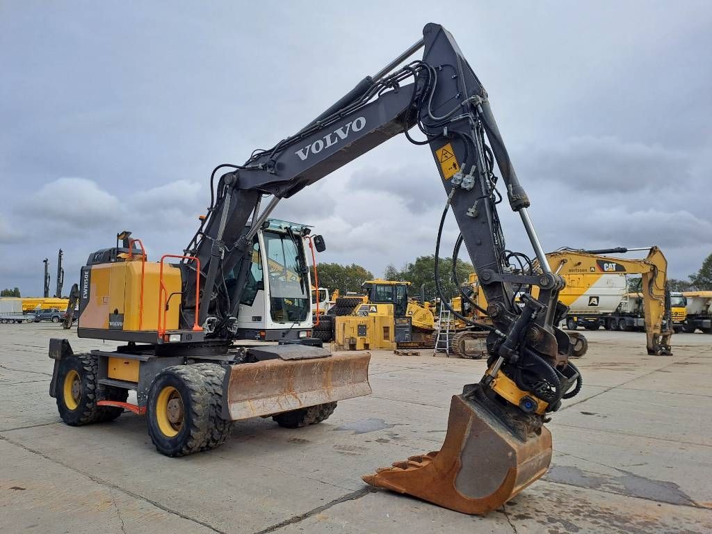 Volvo EWR150E + Engcon Rototilt
