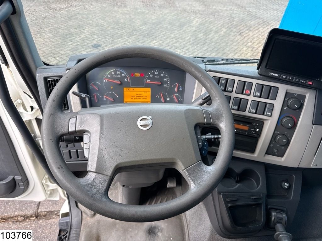 Volvo FL 250 EURO 6, Dhollandia, Carrier, 3 Compartments