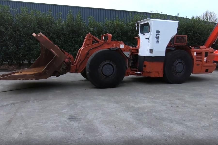 Sandvik LH410 Diesel, 4x4 Drive, 10t Capacity, Tilting Buc