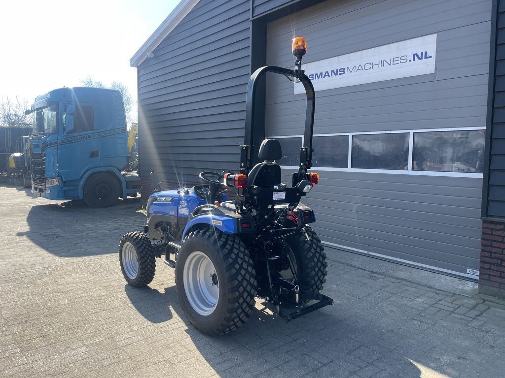 Solis 26 HST minitractor NIEUW met HOGE galaxy banden
