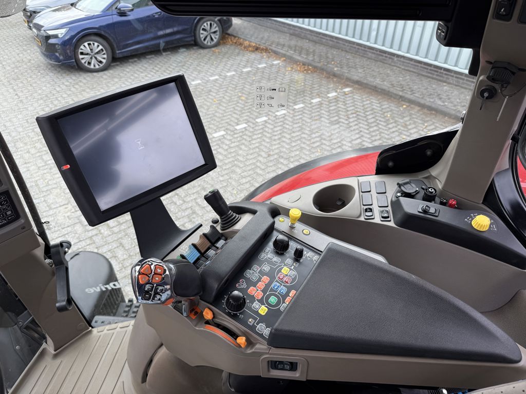 Case IH PUMA 240 CVX Stage V