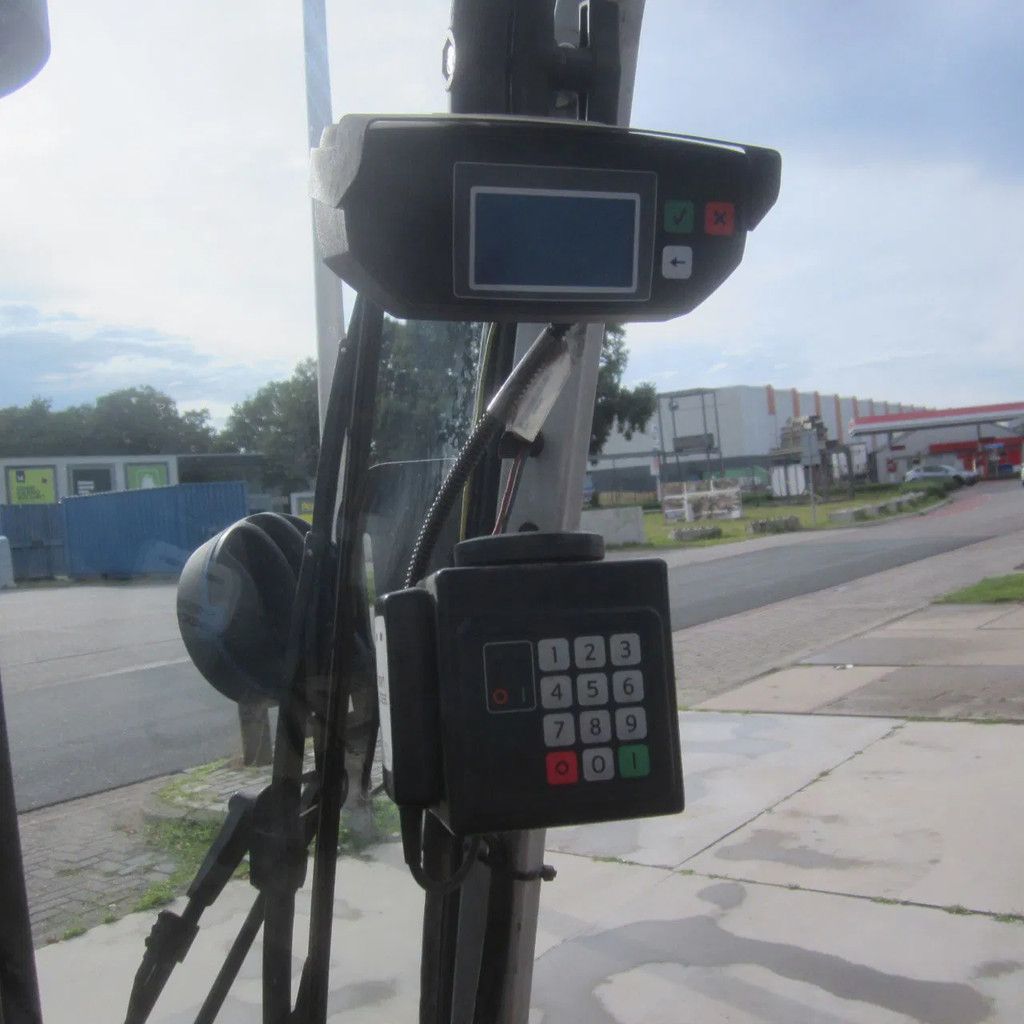 Toyota -BT Heftruck C3E160, elek., duplo, side shift, vorkenversteller.
