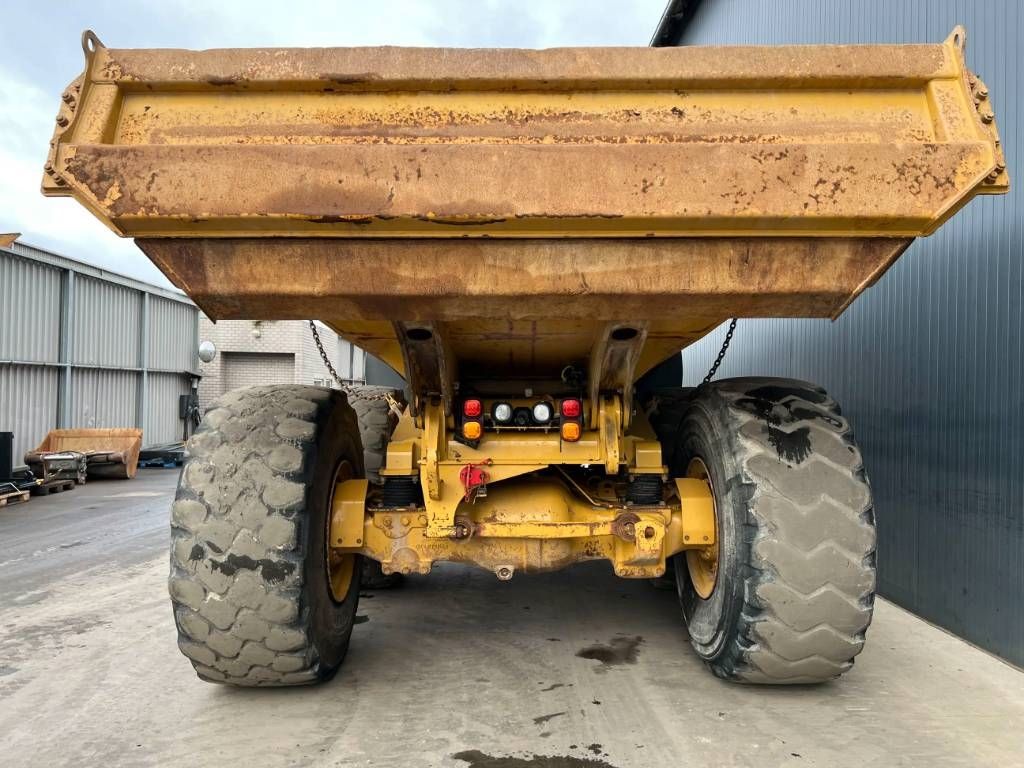 CAT 735C