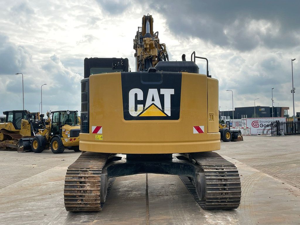 Caterpillar 325F LCR