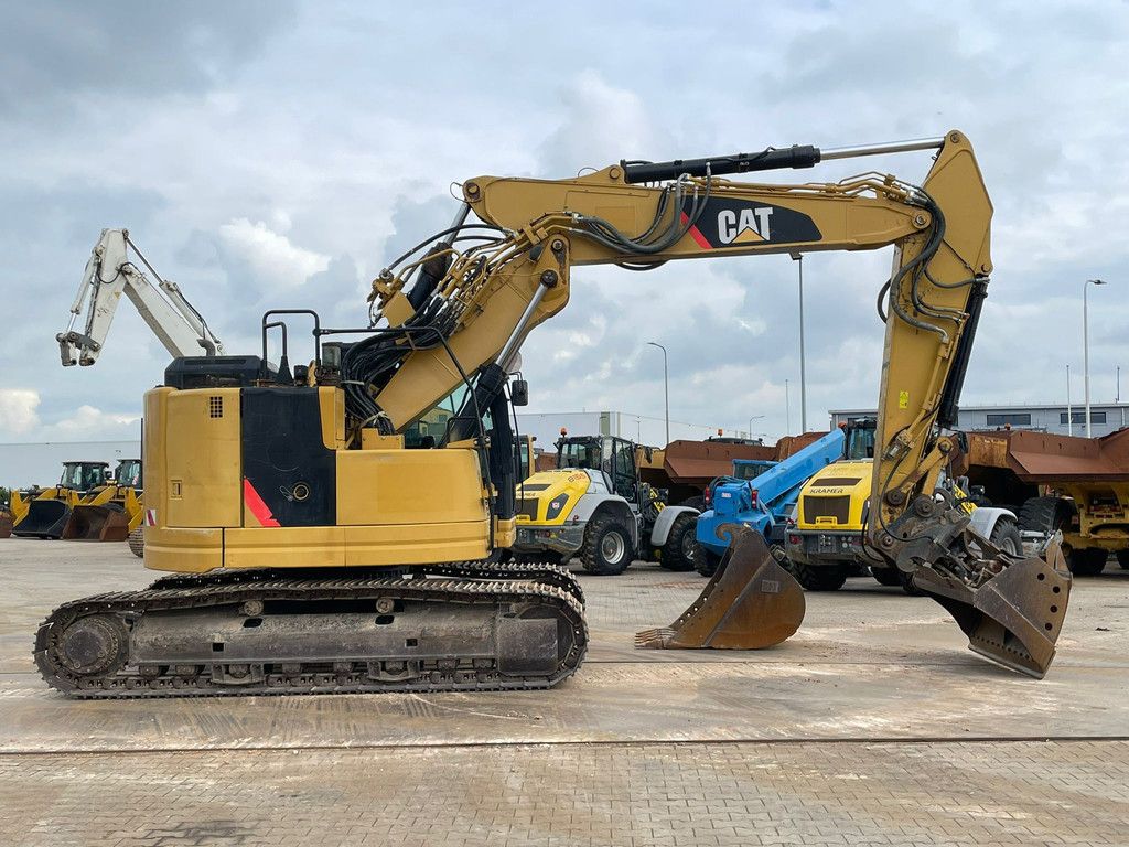 Caterpillar 325F LCR