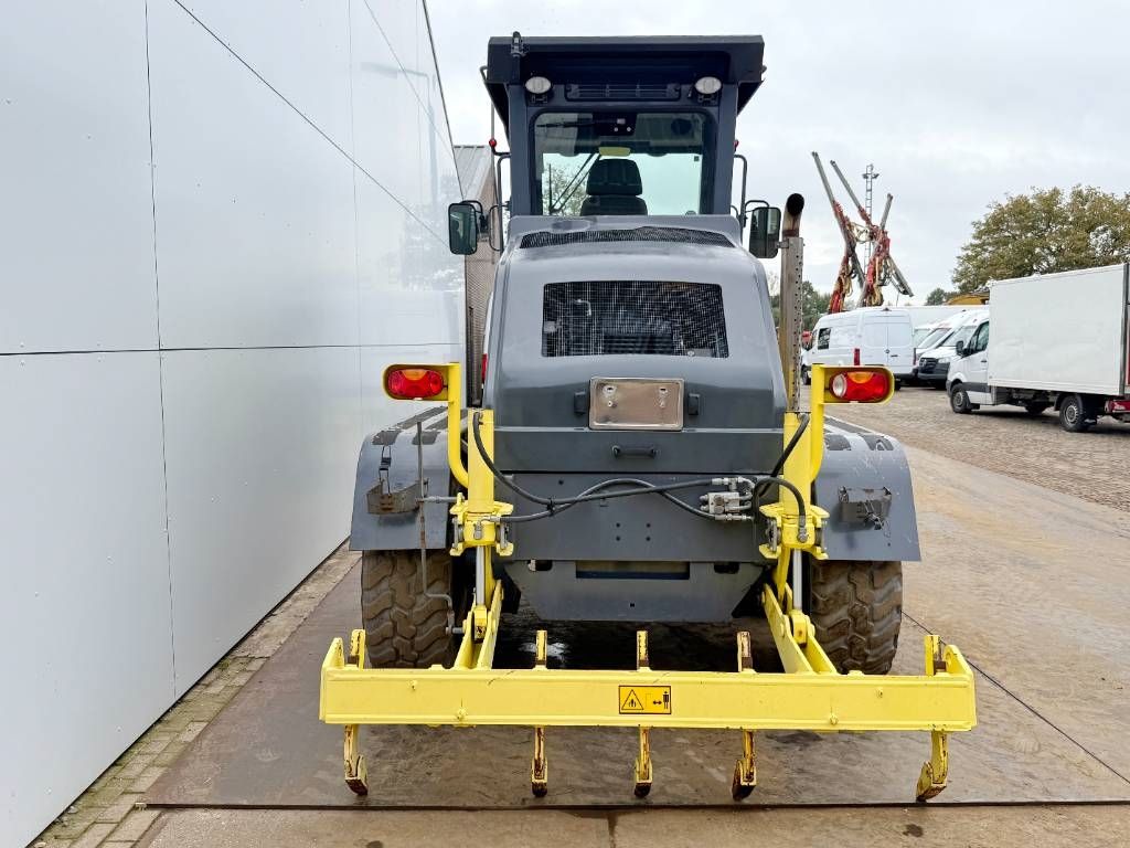 HBM HBM BG110T-5 - Front Blade + Ripper