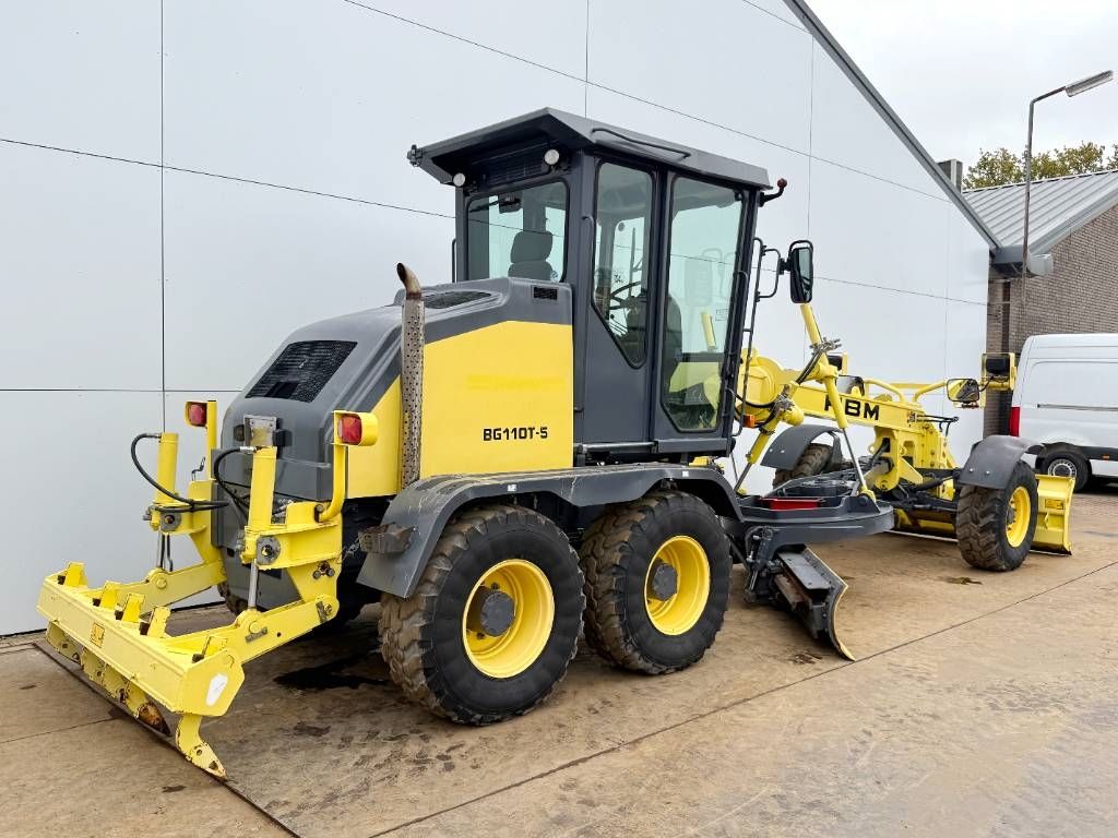 HBM HBM BG110T-5 - Front Blade + Ripper