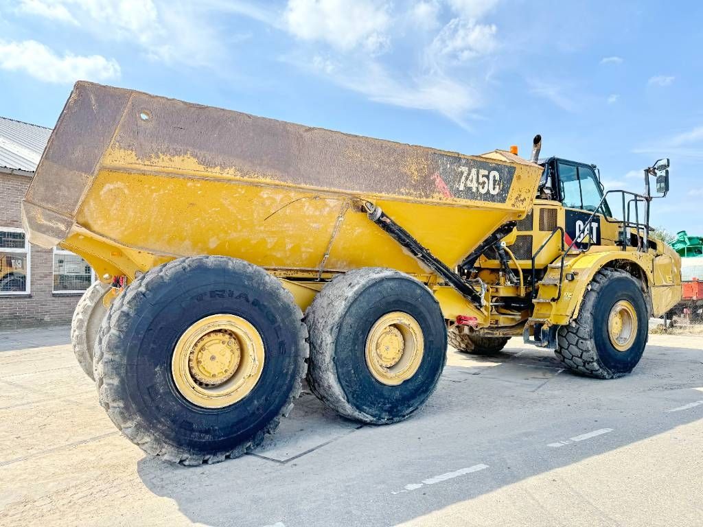 CAT 745C - Automatic Greasing / CE Certified
