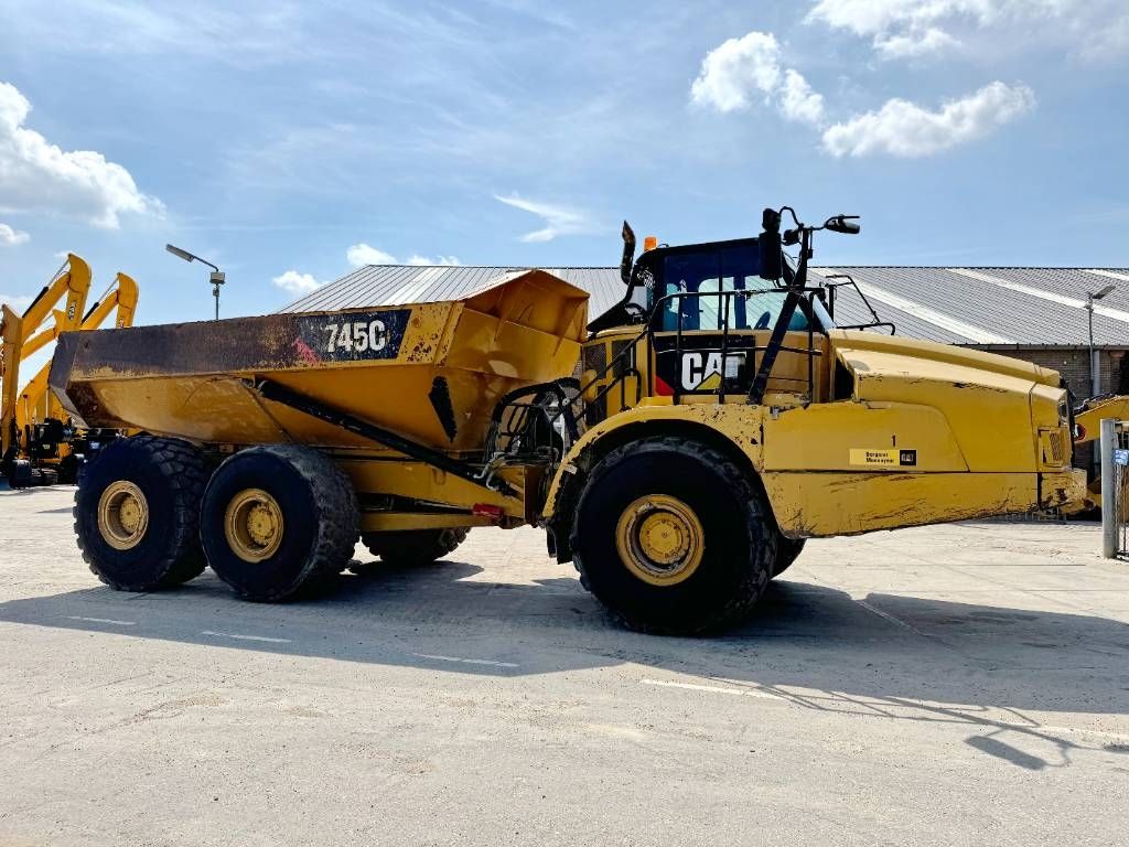 CAT 745C - Automatic Greasing / CE Certified