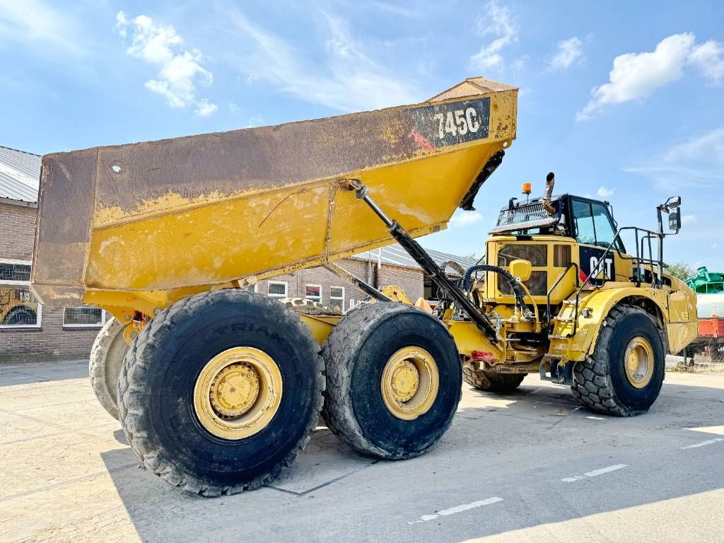 CAT 745C - Automatic Greasing / CE Certified