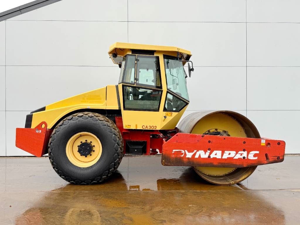 Dynapac CA302 - Good Working Condition / Deutz Engine