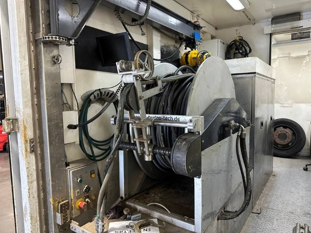 Mercedes Benz Vario Sewerage Truck with Robot and Cutter
