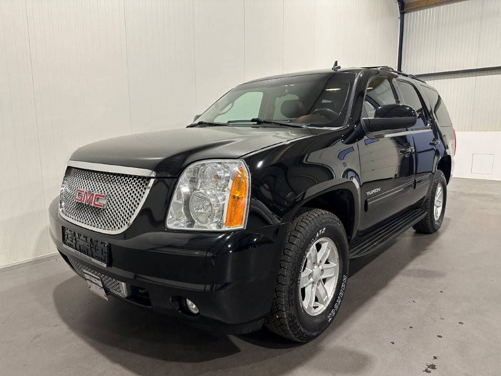 SUV GMC Yukon SLT LPG + Petrol 2013 (Margin)