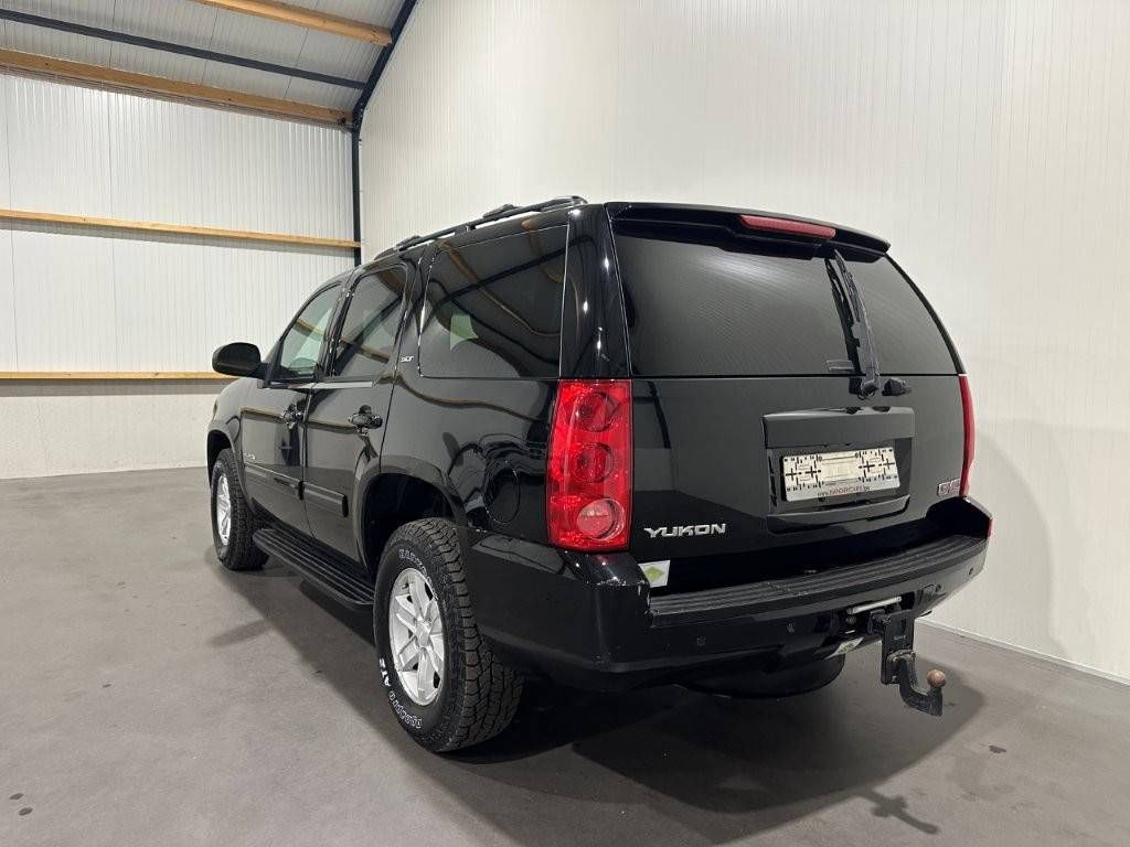 SUV GMC Yukon SLT LPG + Petrol 2013 (Margin)