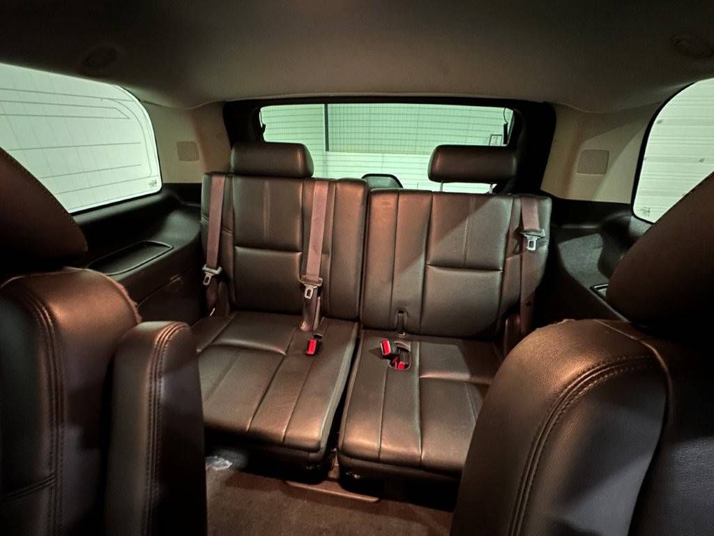 SUV GMC Yukon SLT LPG + Petrol 2013 (Margin)