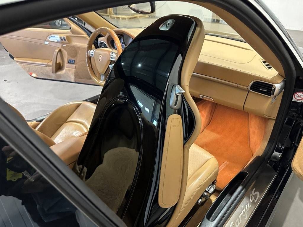 Porsche 911 997 Carrera 4S Targa 355 PS 3,8 (Marge)