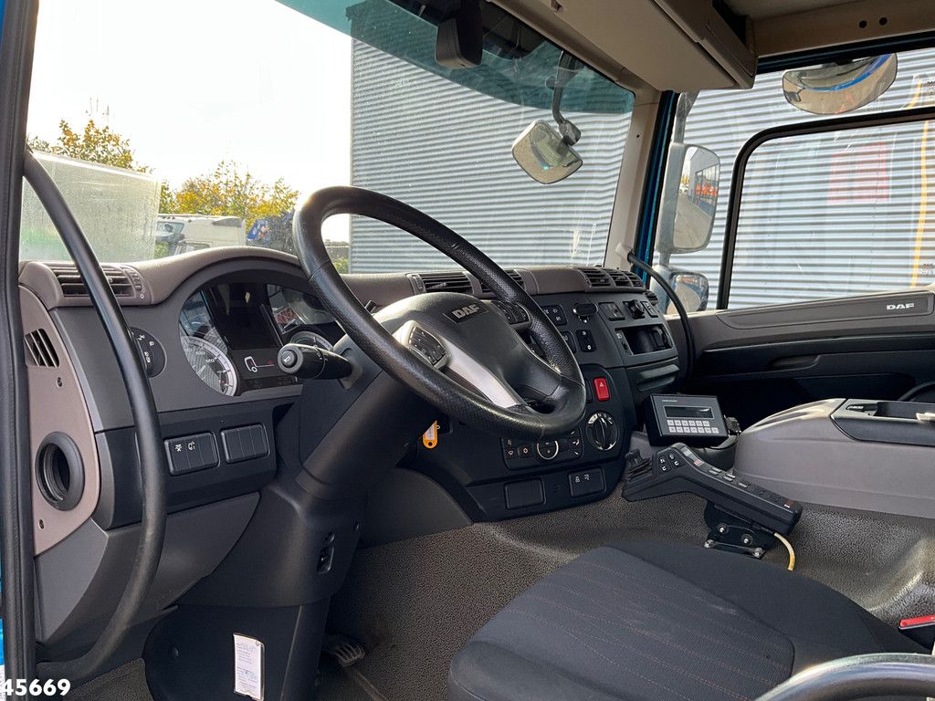 DAF FAN CF 340 Euro 6 Hiab 22 Tonmeter laadkraan Just 136.360 km!