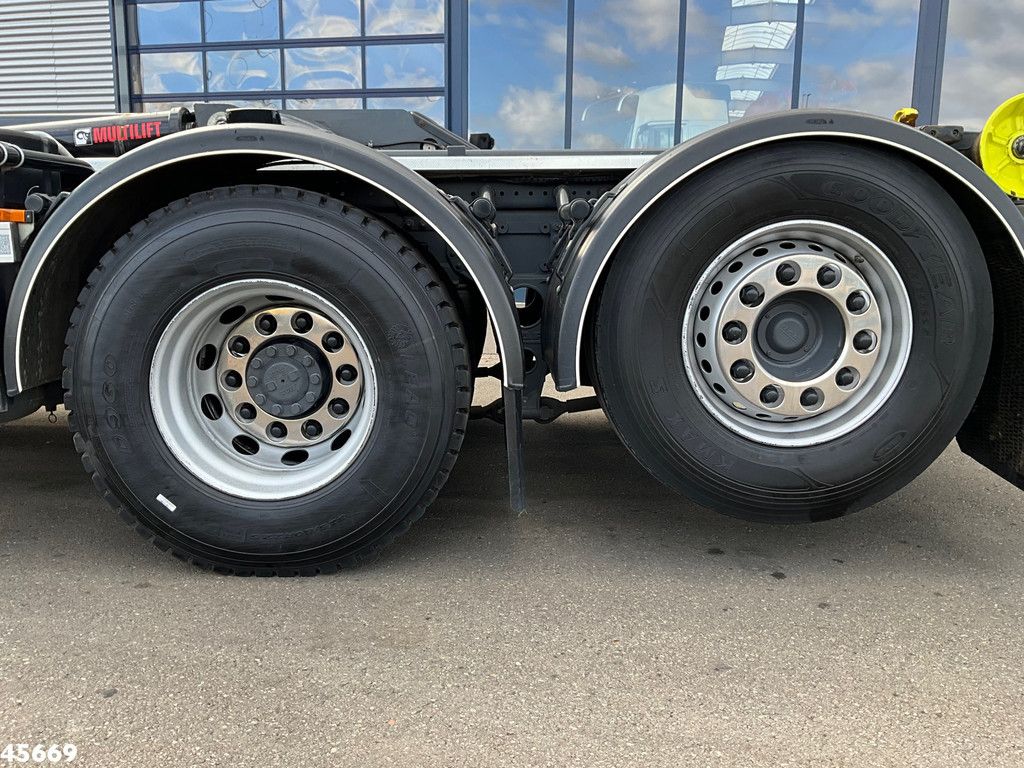 DAF FAN CF 340 Euro 6 Hiab 22 Tonmeter laadkraan Just 136.360 km!