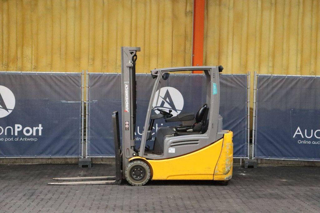 Gabelstapler Jungheinrich EFG 216 Elektro 1600kg 3,7m 2017