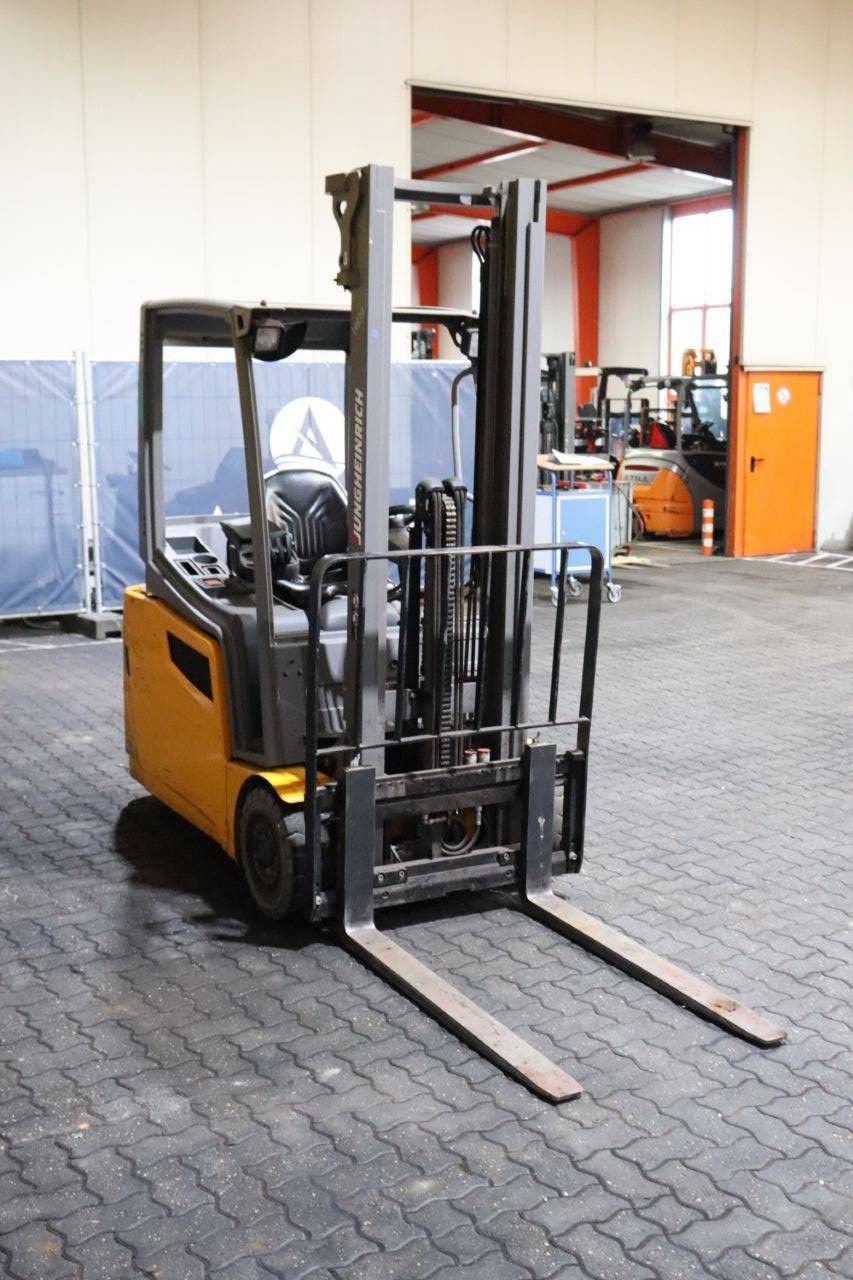 Gabelstapler Jungheinrich EFG 216 Elektro 1600kg 3,7m 2017