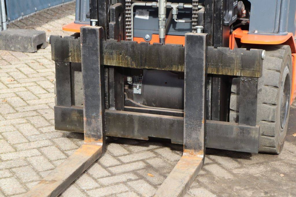 Forklift Toyota 8FBMKT30 Electric 3000kg 3.7m 2013