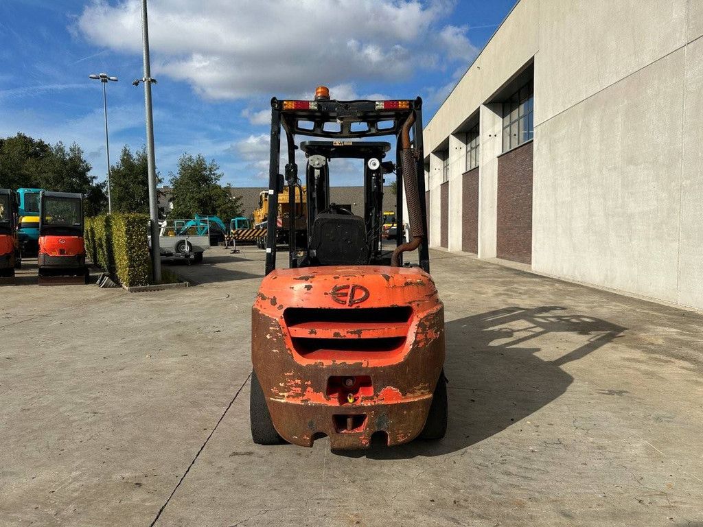 Gabelstapler ED CPCD30T8 Diesel 2017