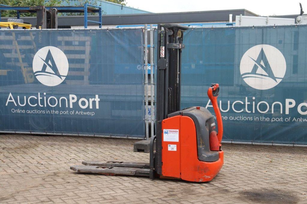 Fenwick L14 AP Electric Stacker 2000kg 4.35m