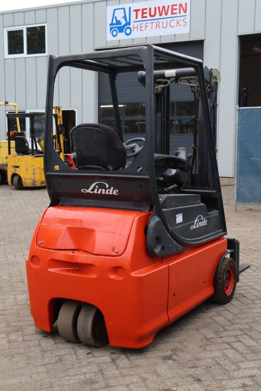 Gabelstapler Linde E16-02 Elektro 1600kg 6,6m 2006