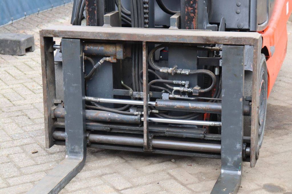 Fenwick-Linde E30/02 Electric Forklift 3000kg 3.21m 2008