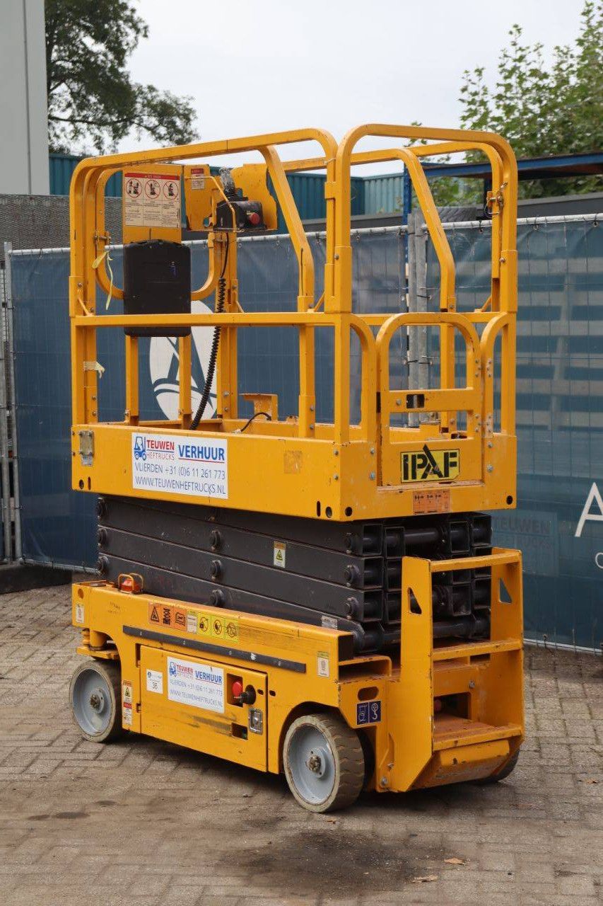 Scissor lift XCMG GTJZ0607 Electric 7.8m 2019