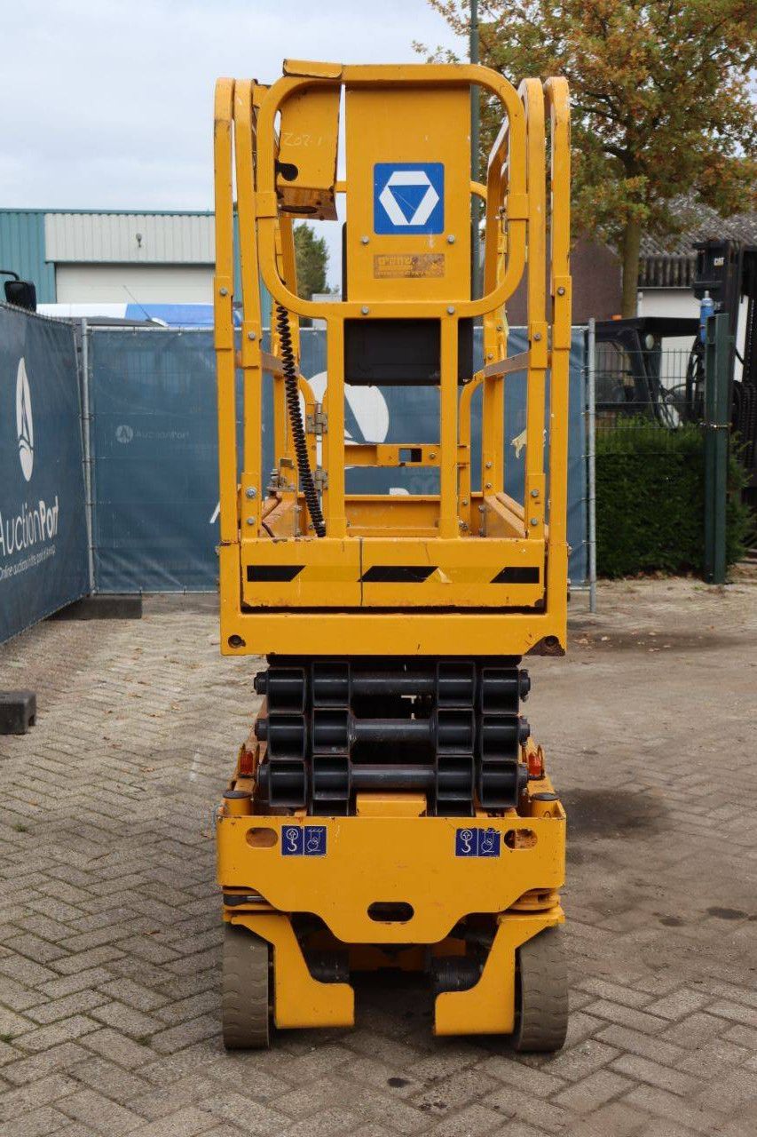 Scissor lift XCMG GTJZ0607 Electric 7.8m 2019