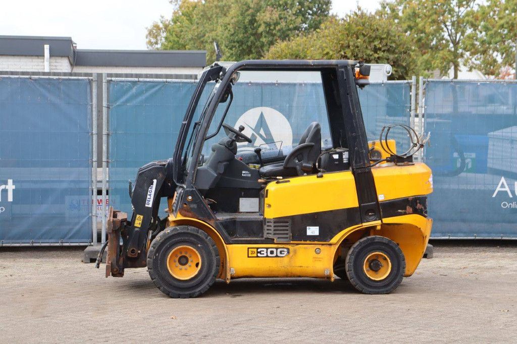 JCB 30G LPG 43 kW 3000 kg 5,15 m Teleskoplader 2010