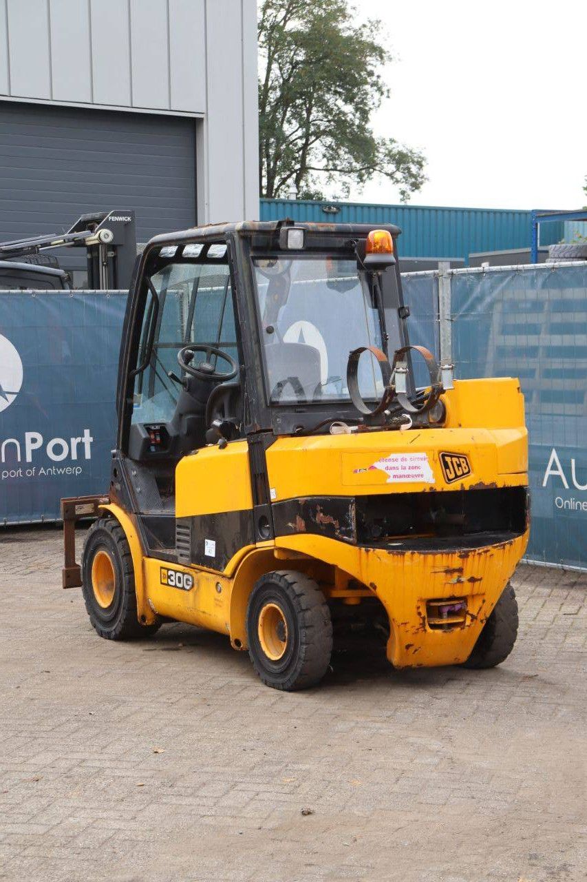 JCB 30G LPG 43 kW 3000 kg 5,15 m Teleskoplader 2010