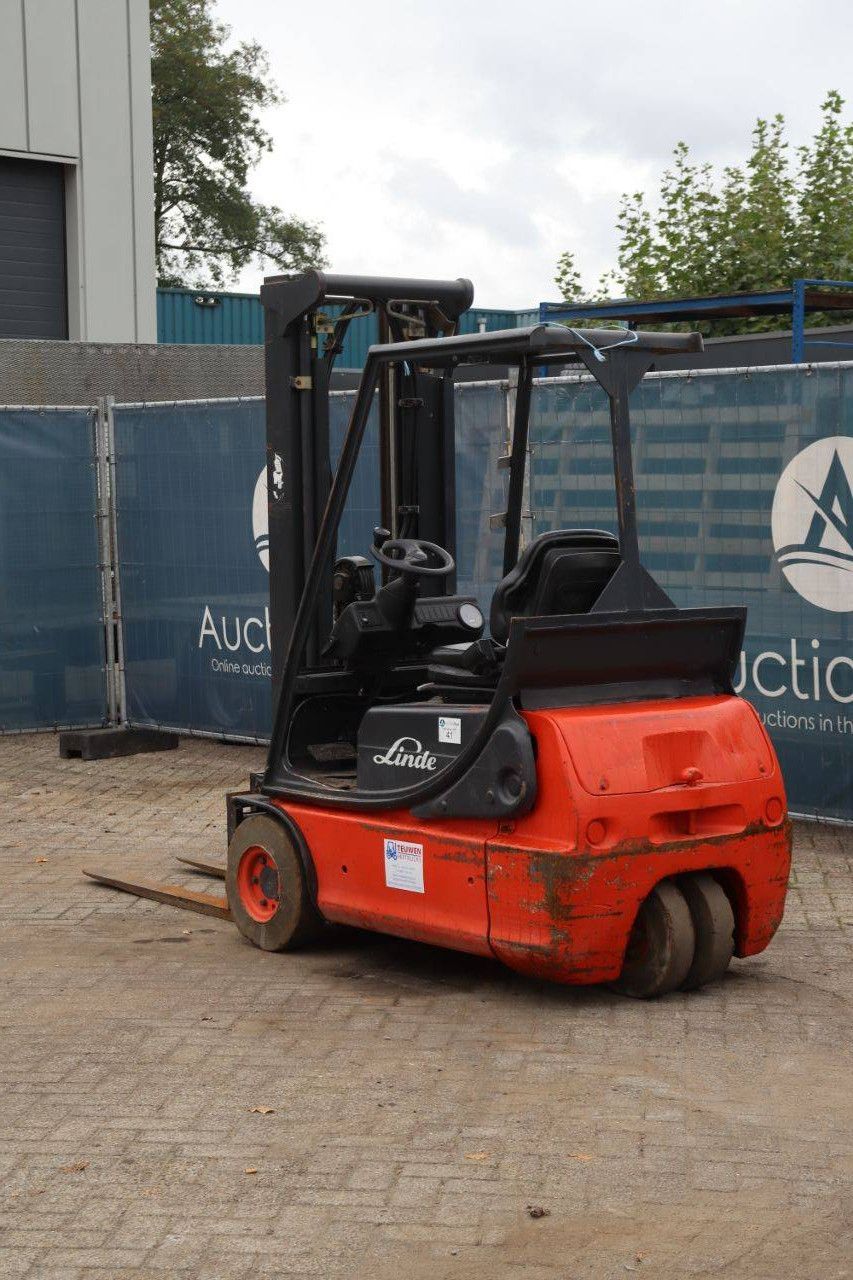 Forklift Linde E16C Electric 1600kg 2004