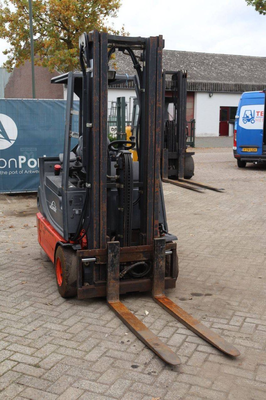 Forklift Linde E16C Electric 1600kg 2004