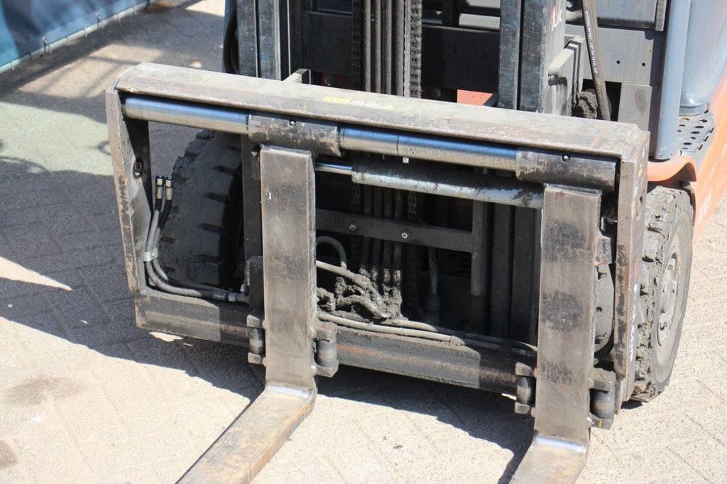 Toyota 8FBE16T Elektro-Gabelstapler 1600 kg 3,5 m 2018