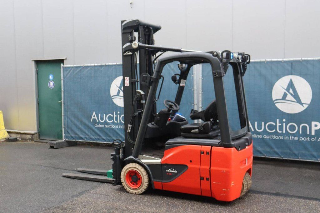 Gabelstapler Linde E15-02 Elektro 1500kg 2024