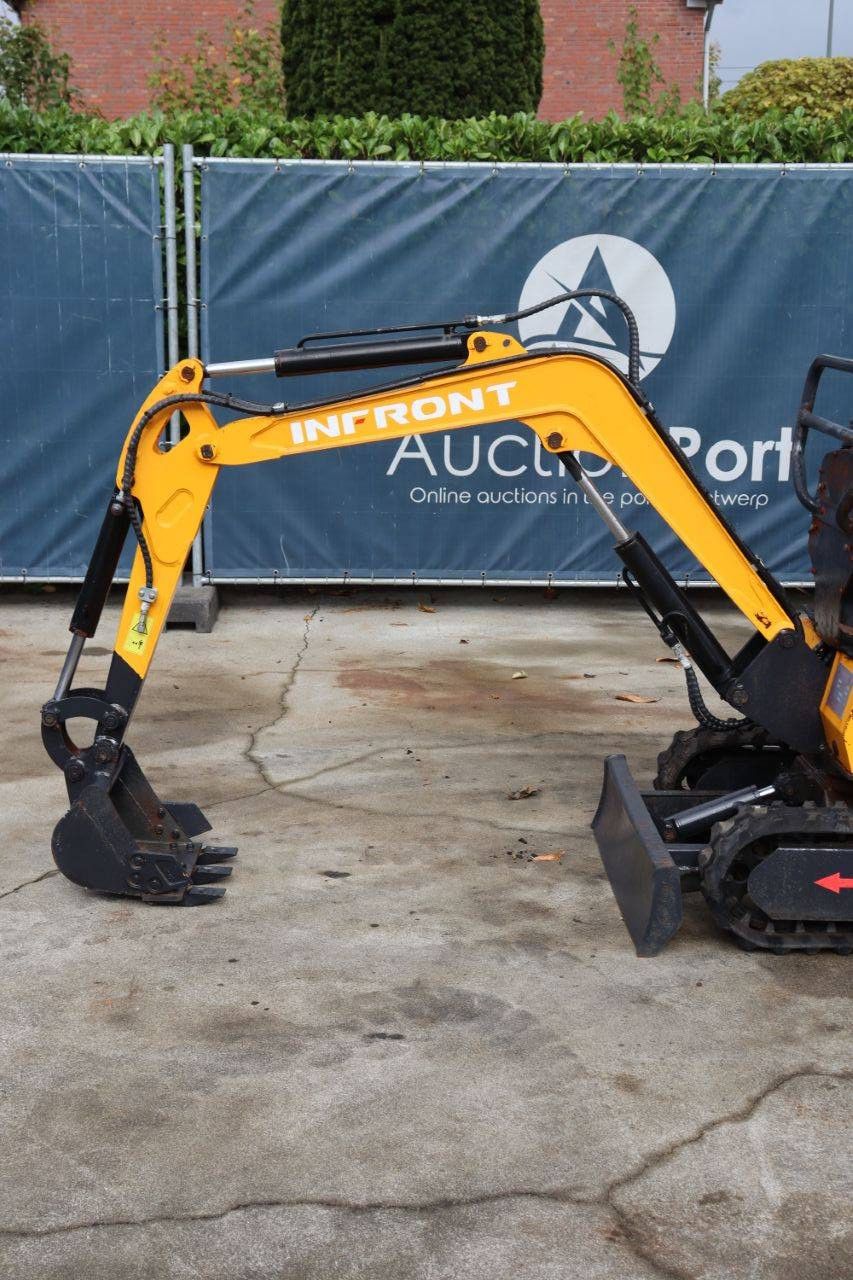 Mini excavator Infront YFE10 Diesel 8.6kW 2021