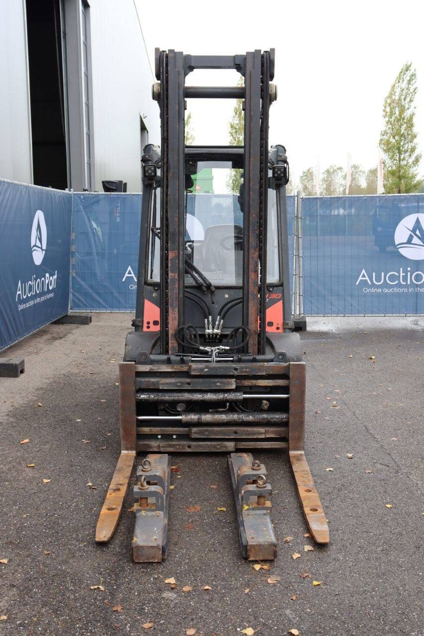 Forklift Linde H30D-02 Diesel 3000kg 7.0m 2015