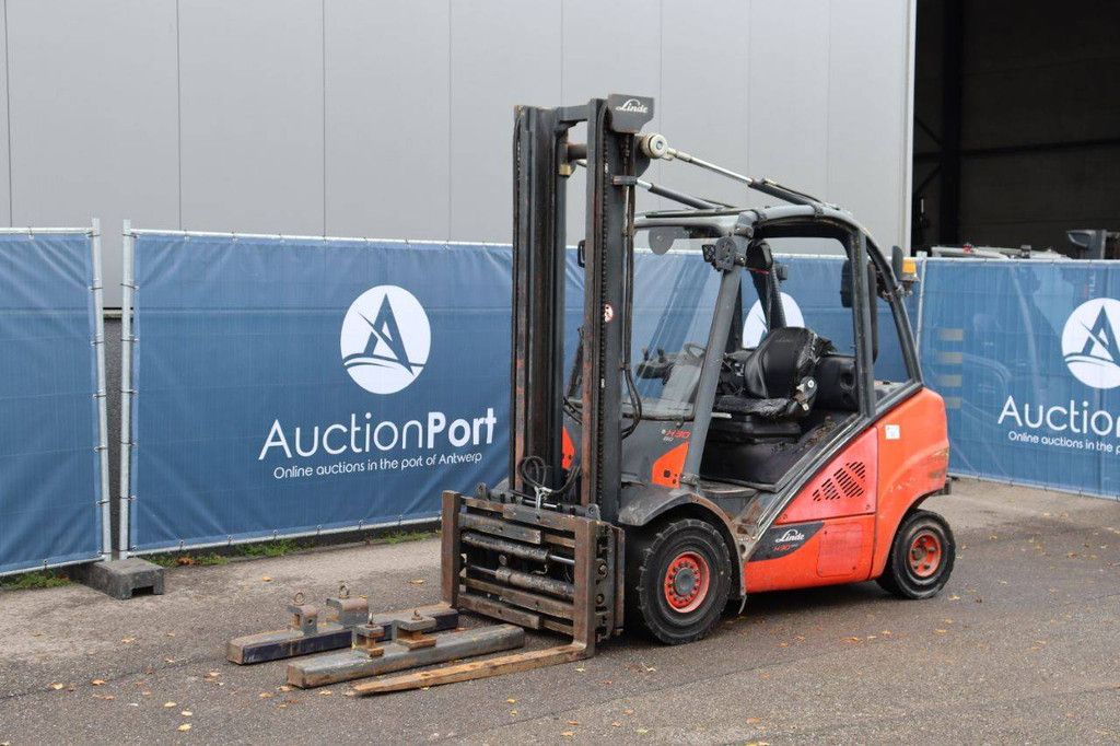 Forklift Linde H30D-02 Diesel 3000kg 7.0m 2015