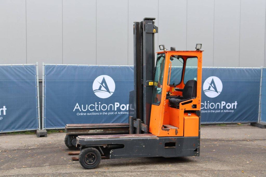Vierwegestapler Hubtex DQ30D Diesel 3000kg 4,5m 2006