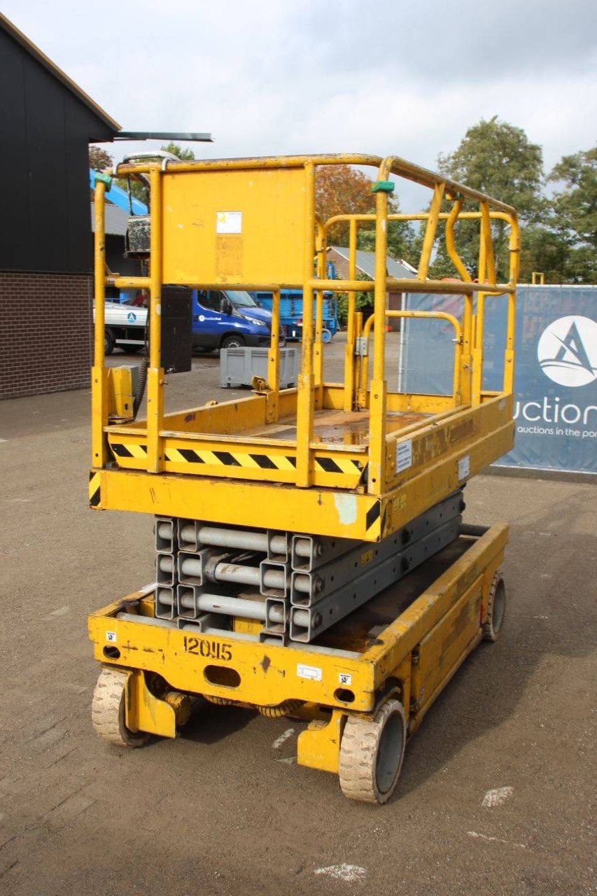 Scherenbühne Genie GS-2646 Elektrisch 10m 1999