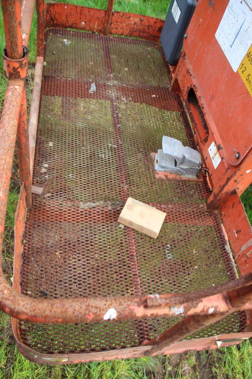 Telescopic boom lift Aichi SR18A Diesel 20m 2006