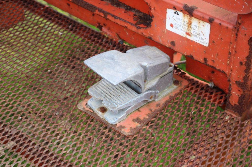 Telescopic boom lift Aichi SR18A Diesel 20m 2006