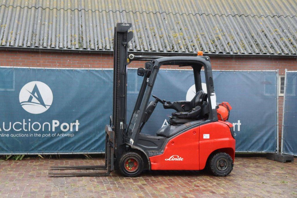 Forklift Linde H20T-01 LPG 2000kg 6.8m 2016