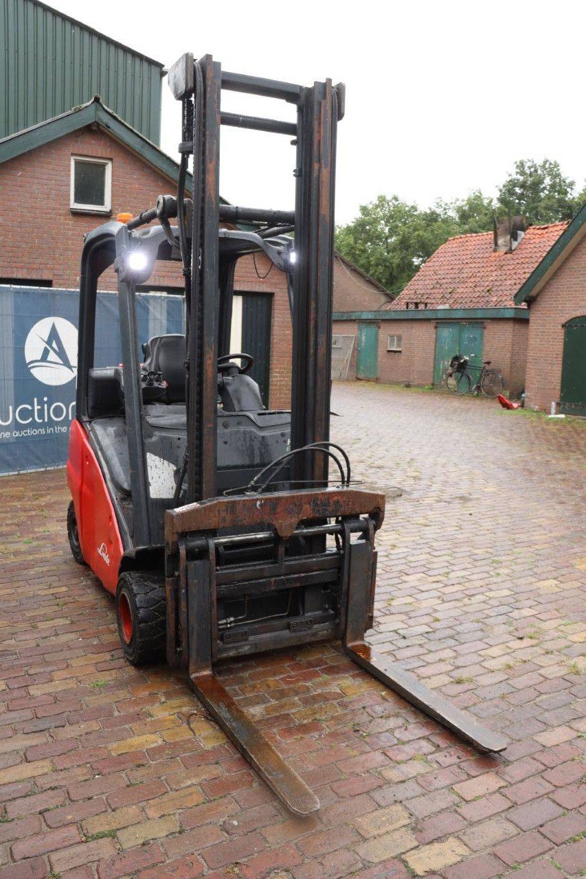 Forklift Linde H20T-01 LPG 2000kg 6.8m 2016