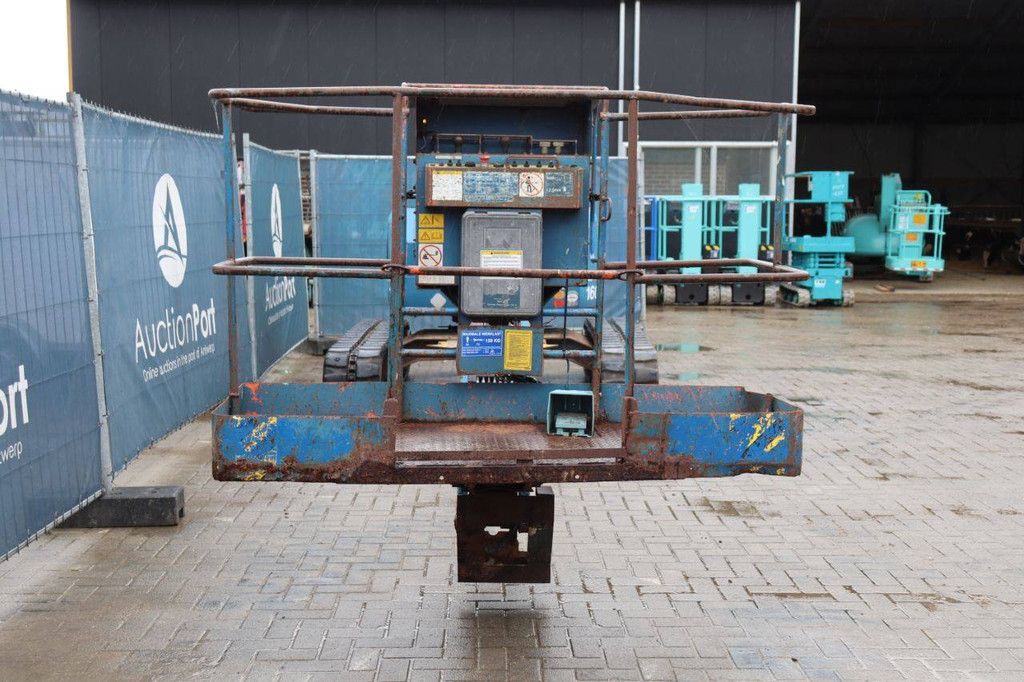 Teleskoparbeitsbühne Hitachi HX140B Diesel 15,9 m 2001